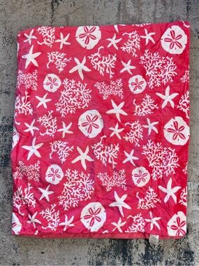 Throw blanket